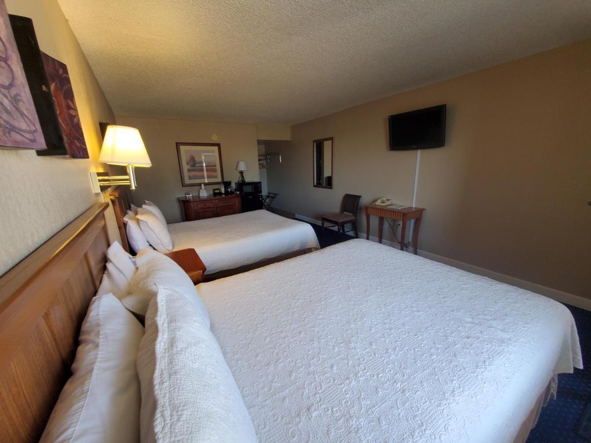 Kansas Country Inn Oakley Zewnętrze zdjęcie