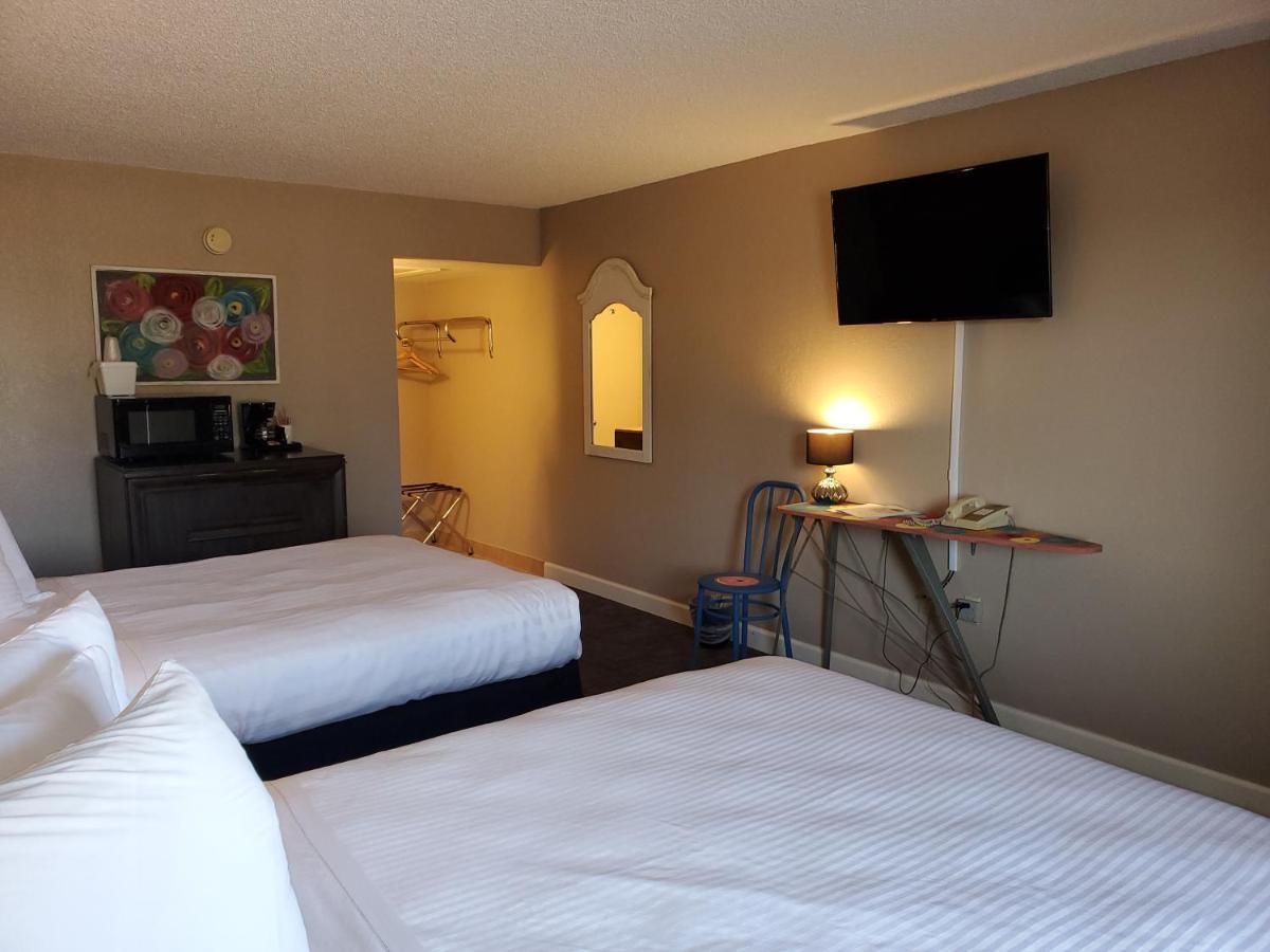 Kansas Country Inn Oakley Zewnętrze zdjęcie