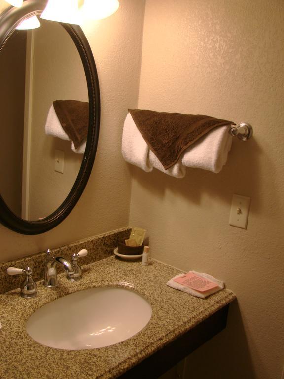 Kansas Country Inn Oakley Pokój zdjęcie