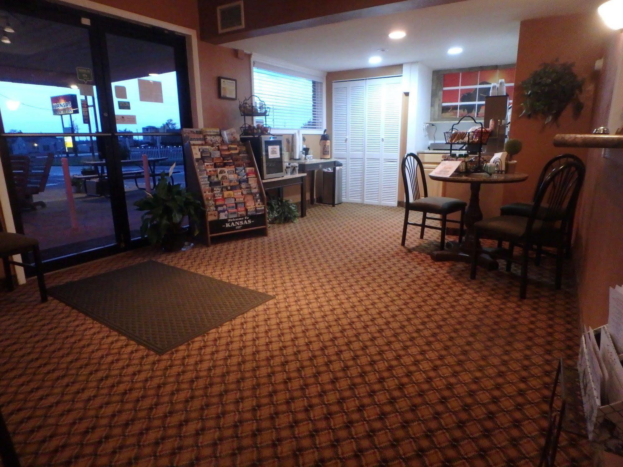 Kansas Country Inn Oakley Zewnętrze zdjęcie